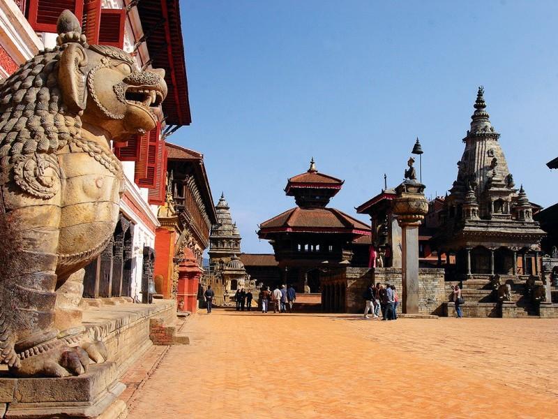 Kathmandu-Nagarkot-Pokhara-Chitwan Tour