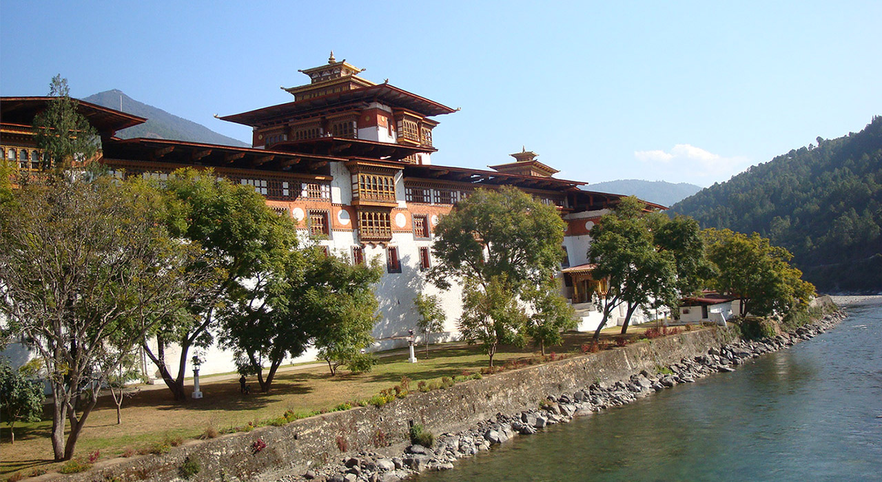 Bhutan Thunder Dragon Tour