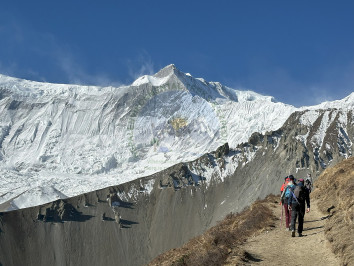 Annapurna Circuit - Tilicho Lake Trek
