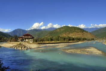 bhutan-thunder-dragon-tour-6-days.