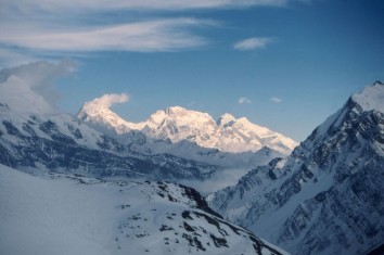 Chulu Far East Peak Climbing