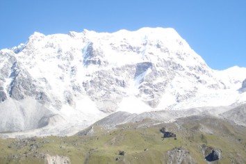 Gosainkunda-Langtang Ganja la Trek