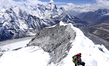 Hiunchuli Peak Climbing