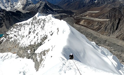 island-peak-climbing