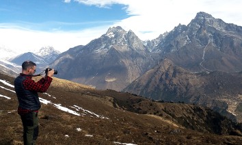 Kongde Ri Peak Climbing