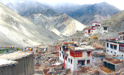 Markha Valley Trek Tour
