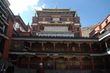 Lhasa - Tsedang Tour
