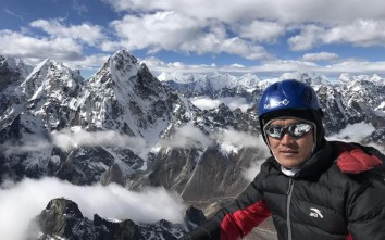 Lobuche East Peak Climbing