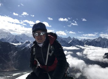 Lobuche West Peak Climbing (Lobuje Peak)
