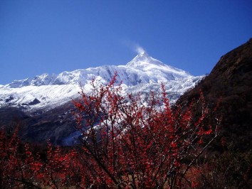Lower Manaslu Trek