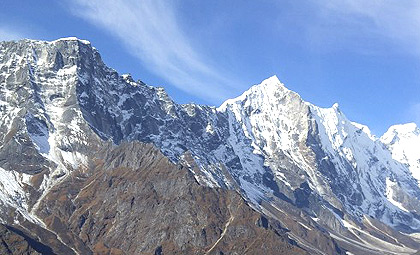 Kyazo Ri Peak Climbing (6151m.)