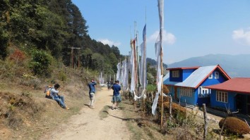 Nambu - Singalila Trek