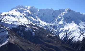 Nar Phu Valley Trek
