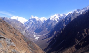 Naya Kanga Peak Climbing