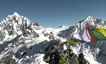 Yalung Ri Peak Climbing - Tashi Lapcha Pass