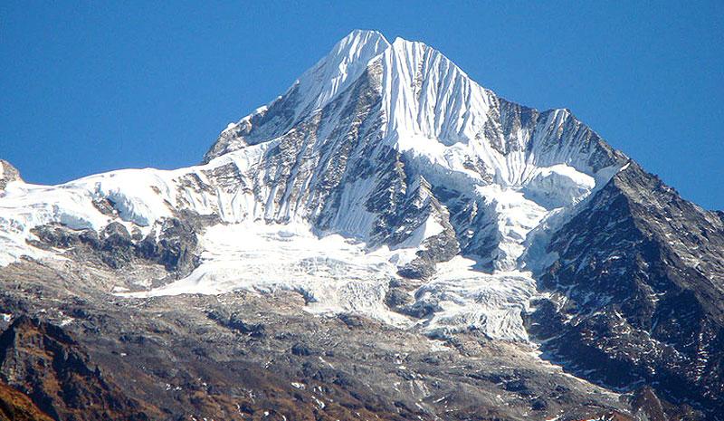 Chekigo Peak Climbing (6121m.)