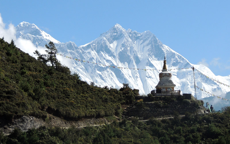 Everest Base Camp Trek with Kathmandu City Tour (16 Days)
