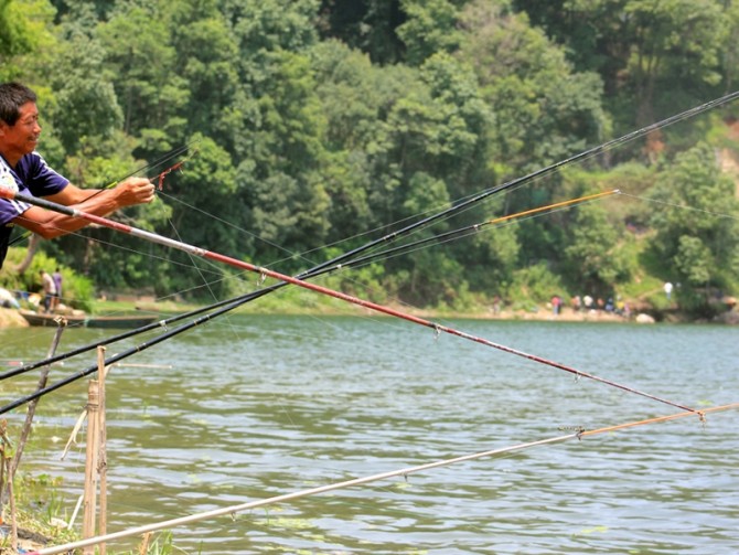 Fishing in Ankhu Khola (Netrawati)