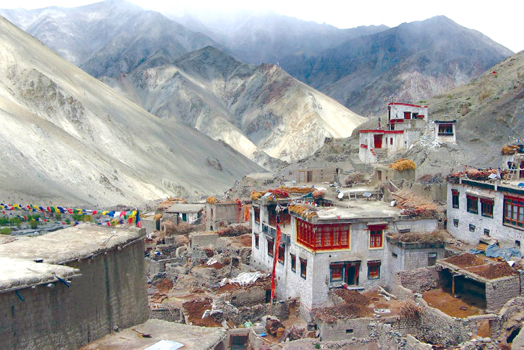 Markha Valley Trek Tour
