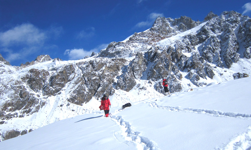 Lumba Sumba Pass Trek