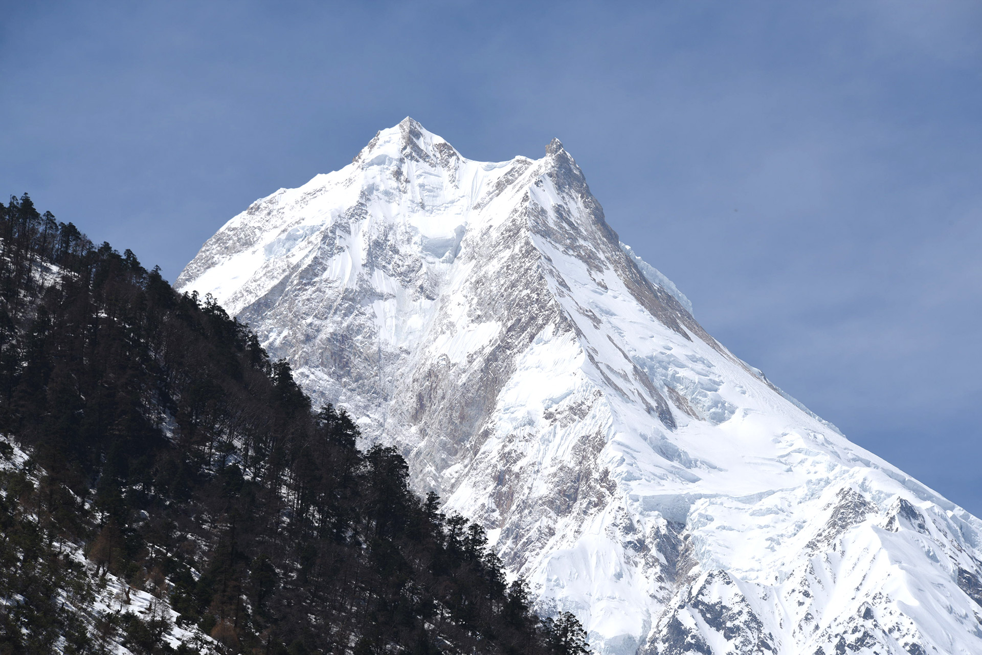 Manaslu Circuit Trek