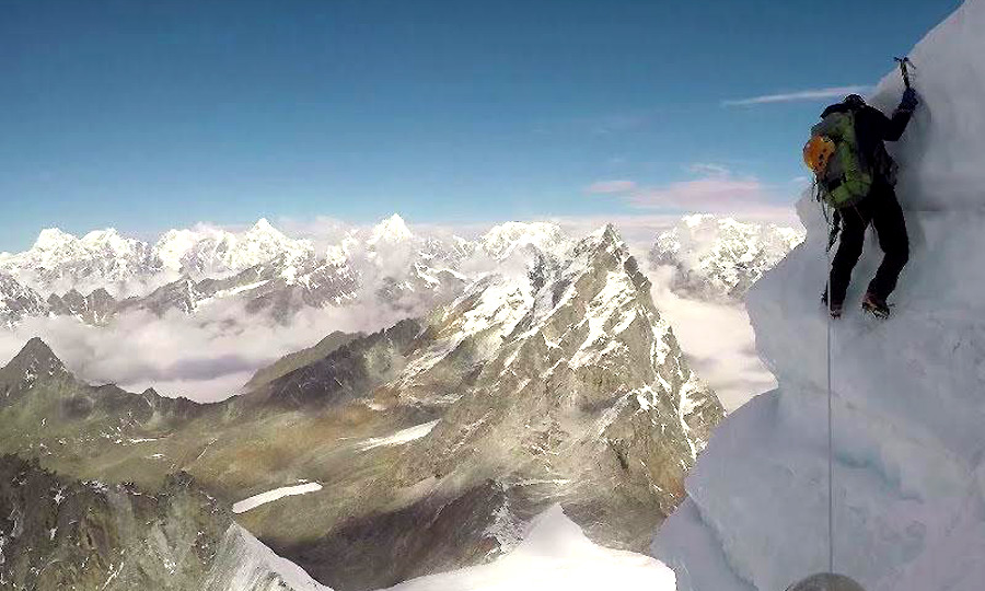 Nirekha Peak Climbing (6159m.)