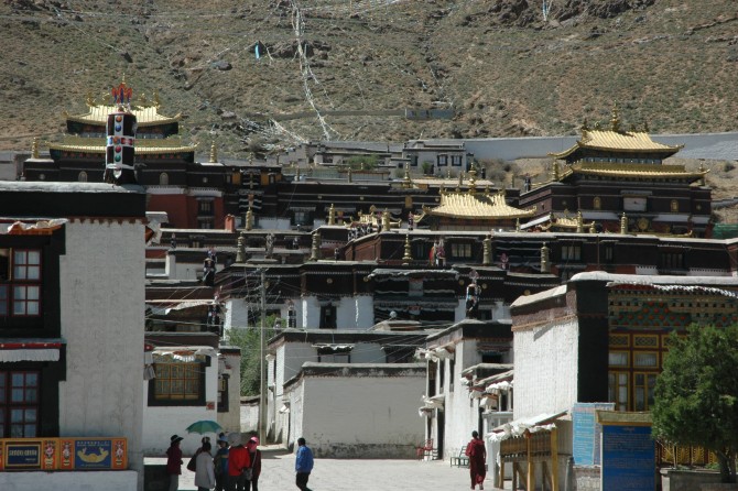 Trekking in Tibet