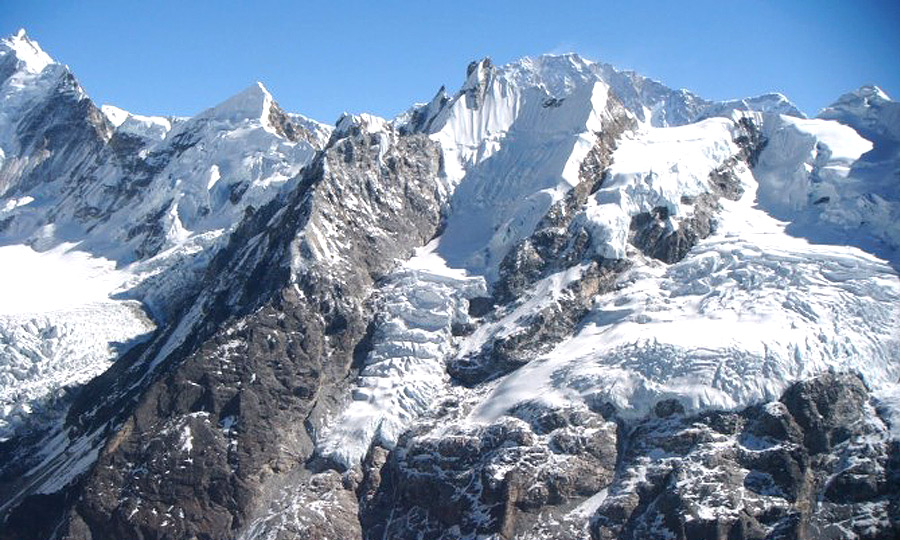 Yala Peak Climbing